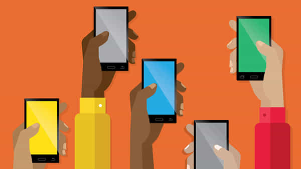 Mobile Secure Tips: రాత్రి నిద్రపోయే ముందు మొబైల్ డేటాను ఆఫ్ చేయండి.. లేదంటే పెద్ద ప్రమాదంలో పడతారు..!