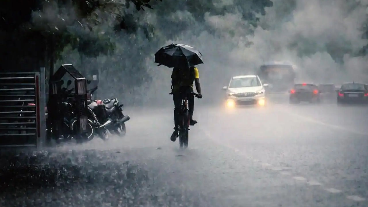 Monsoon Hits TS: రాష్ట్ర ప్రజలకు చల్లని కబురు.. నేడే  తెలంగాణకు రుతుపవనాల రాక..!