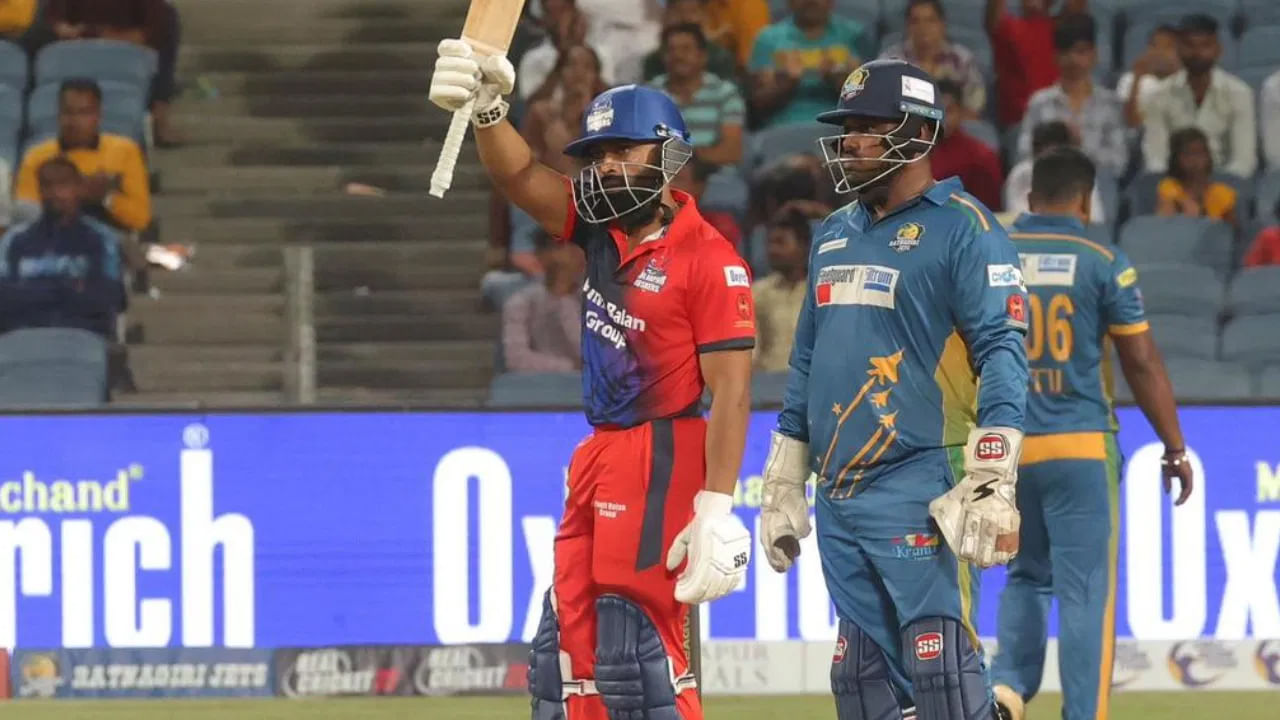 MPL: 11 బౌండరీలు, 4 సిక్సర్లు.. టీ20లో తొలి సెంచరీ.. 2 భారీ రికార్డ్లు సృష్టించిన అంకిత్..!