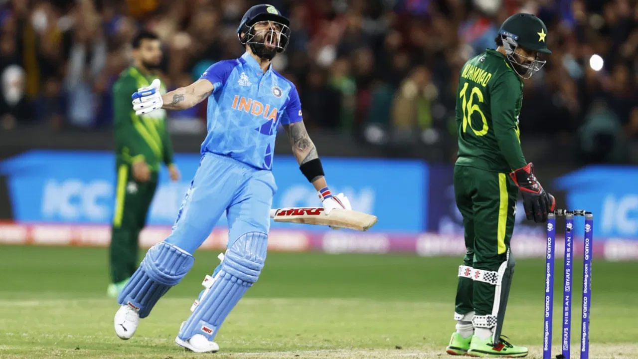 India vs Pakistan: పాకిస్థాన్ 20 ఏళ్ల పేసర్ నసీమ్ షా తన చిన్న అంతర్జాతీయ కెరీర్‌లోనే సంచలనం సృష్టించాడు. 2019లో టెస్టు క్రికెట్‌లో అంతర్జాతీయ కెరీర్‌ను ప్రారంభించిన నసీమ్.. ఇప్పుడు మూడు ఫార్మాట్లలో పాక్ జట్టులో శాశ్వత సభ్యుడిగా మారాడు.