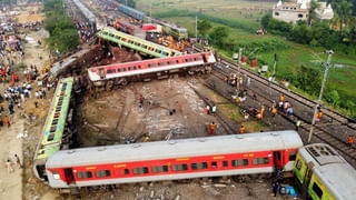 Train Accident: రైలు ప్రమాదం తర్వాత నైతిక బాధ్యతవహిస్తూ..  పదవికి రాజీనామా చేసిన రైల్వే మంత్రులు వీరే