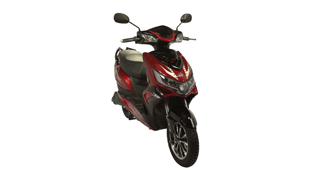Electric Scooters: ఒకినావా నుంచి మరో రెండు స్కూటర్లు లాంచ్.. ఫీచర్లు, రేంజ్, ధర తెలుసుకోండి..