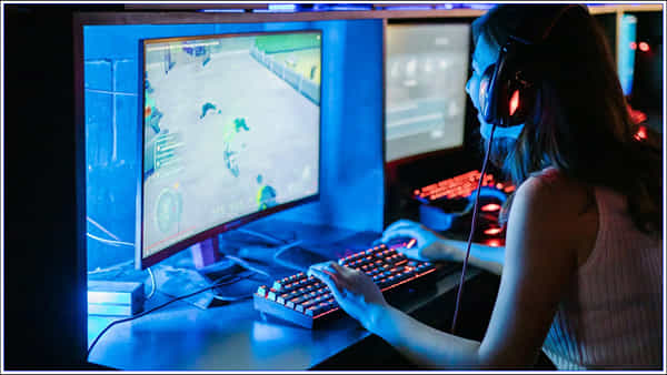 Online Games: కేంద్రం కీలక నిర్ణయం.. మూడు రకాల ఆన్లైన్ గేమ్ల నిషేధానికి రంగం సిద్ధం