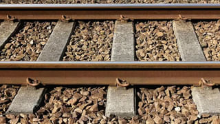 Andhra Pradesh: బైక్ కి సైకిల్ అడ్డు పెట్టినందుకు.. పెట్రోల్ పోసి తగులబెట్టారు..  బాపట్ల జిల్లాలో భగ్గుమన్న  పాత కక్షలు