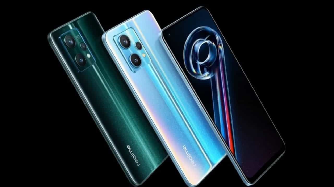 రియల్మీ 9ప్రో ప్లస్ 5జీ.. ఈ ఫోన్ లో 6.40 అంగుళాలు, 1080×2400 పిక్సల్స్ రిజల్యూషన్ తో కూడిన డిస్ ప్లే ఉంటుంది. మీడియా టెక్ డైమెన్సిటీ 920 ప్రాసెసర్ ఉంటుంది. దీనిలో 8జీబీ ర్యామ్, 256 జీబీ ఇంటర్నల్ స్టోరేజ్ ఉంటుంది. 4500ఎంఏహెచ్ బ్యాటరీ ఉంటుంది. వెనుక వైపు 50ఎంపీ+8ఎంపీ+2ఎంపీ కెమెరా సెటప్ ఉంటుంది. ముందు వైపు 16ఎంపీ సెల్ఫీ కెమెరా ఉంటుంది. దీని ధర రూ. 20,999గా ఉంది.