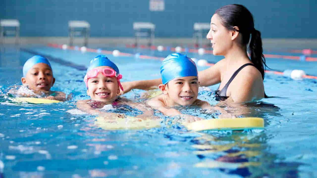 Swimming: స్విమ్మింగ్ పూల్ లో స్నానానికి వెళ్లినప్పుడల్లా ముందు ఈ పని చేయండి.. లేకపోతే ఏమవుతుందో తెలుసా..