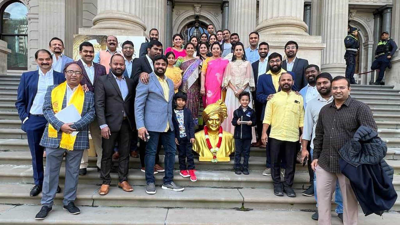 ఇప్పుడు అందుకు సంబంధించిన ఫోటోలు నెట్టింట తెగ వైరల్ అవుతున్నాయి.