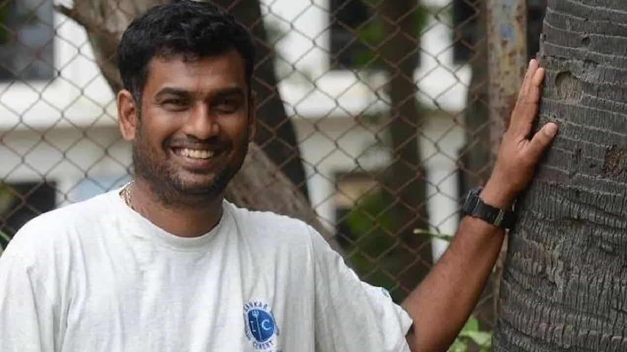 శ్రీధరన్ శరత్: టీమ్ ఇండియా తరపున ఒక్క మ్యాచ్ కూడా ఆడలేదు. ఫస్ట్ క్లాస్ క్రికెట్లో 139 మ్యాచ్లు ఆడాడు.