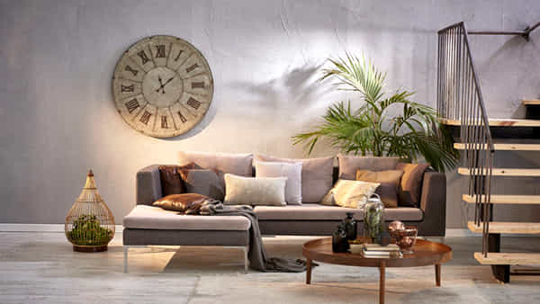 Vastu Tips: ఇంట్లో ఆర్థిక సమస్యలా..? అయితే గడియారం, వాచ్ విషయంలో ఈ జాగ్రత్తలు తీసుకోవాల్సిందే..