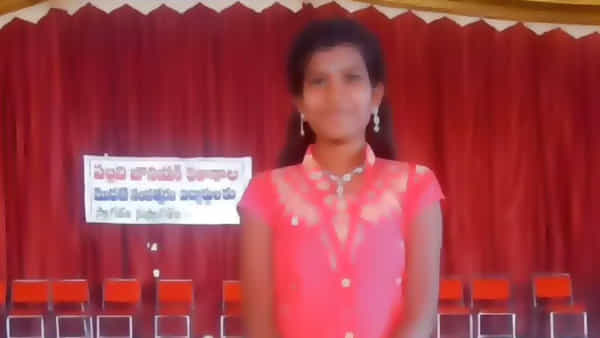 Shirisha Case: అంతుపట్టని మిస్టరీగానే శిరీష కేసు.. సుమోటోగా స్వీకరించిన మహిళా కమిషన్..