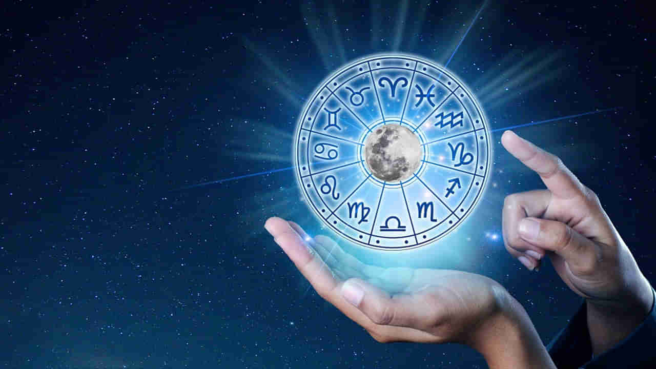 Astrology: బుధ, శుక్రుని కలయికతో ఈ రాశుల వారికి మహారాజ యోగం.. కోర్కెలకు రెక్కలు.. మీ రాశి ఉందేమో చూసెయ్యండి...