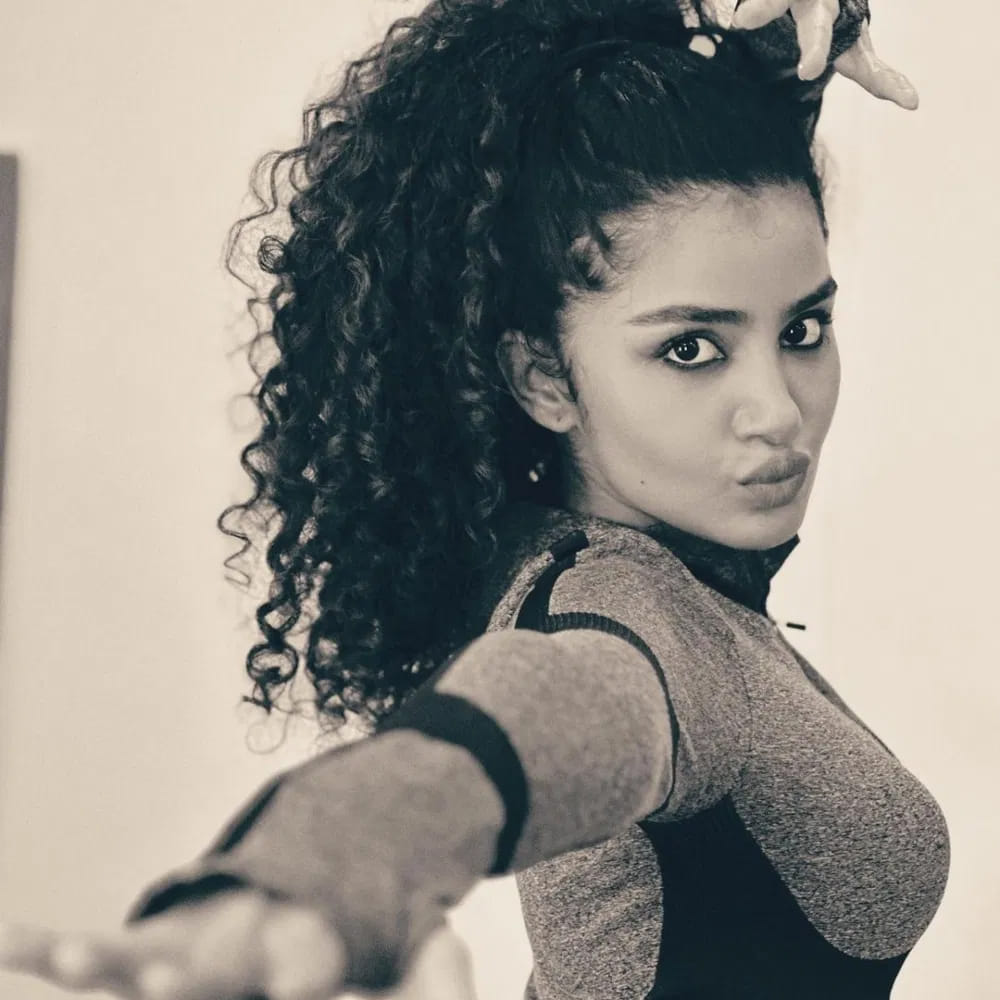 కాగా ప్రస్తుతం డిజే టిల్లు సీక్వెల్‌ డీజే టిల్లు స్క్వేర్ సినిమాలో నటిస్తోంది అనపమ.  జొన్నలగడ్డ సిద్ధూ హీరోగా నటిస్తున్నాడు. తాజాగా రిలీజైన ప్రోమో ఫ్యాన్స్‌ను తెగ ఆకట్టుకుంటోంది. 