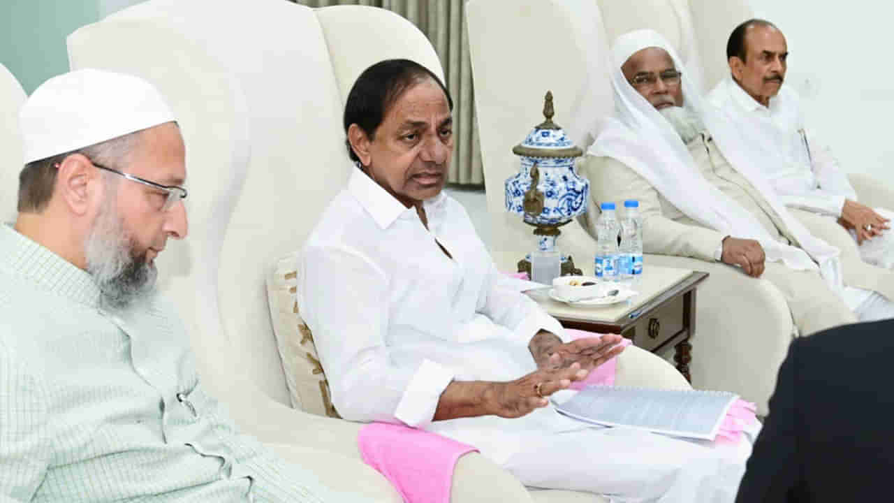 Asaduddin Owaisi: UCC బిల్లు ముస్లింలకే కాదు.. హిందువులకు కూడా నష్టమే.. సీఎం కేసీఆర్‌ హామీఇచ్చారు..