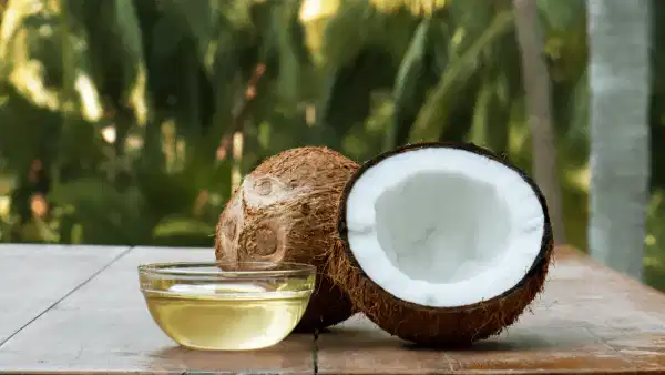 Coconut oil Benefits: కొబ్బరినూనెని జుట్టుకే కాదు చర్మ సౌందర్యానికి కూడా ఉపయోగించుకోవచ్చు!!