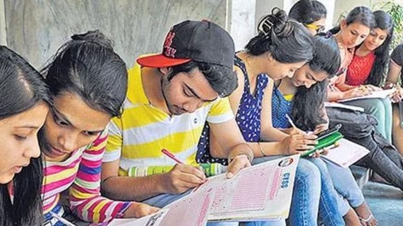 DOST Admissions 2023: తెలంగాణ విద్యార్ధులకు అలర్ట్.. దోస్త్‌ ప్రవేశాల షెడ్యూల్‌లో స్వల్ప మార్పులు!