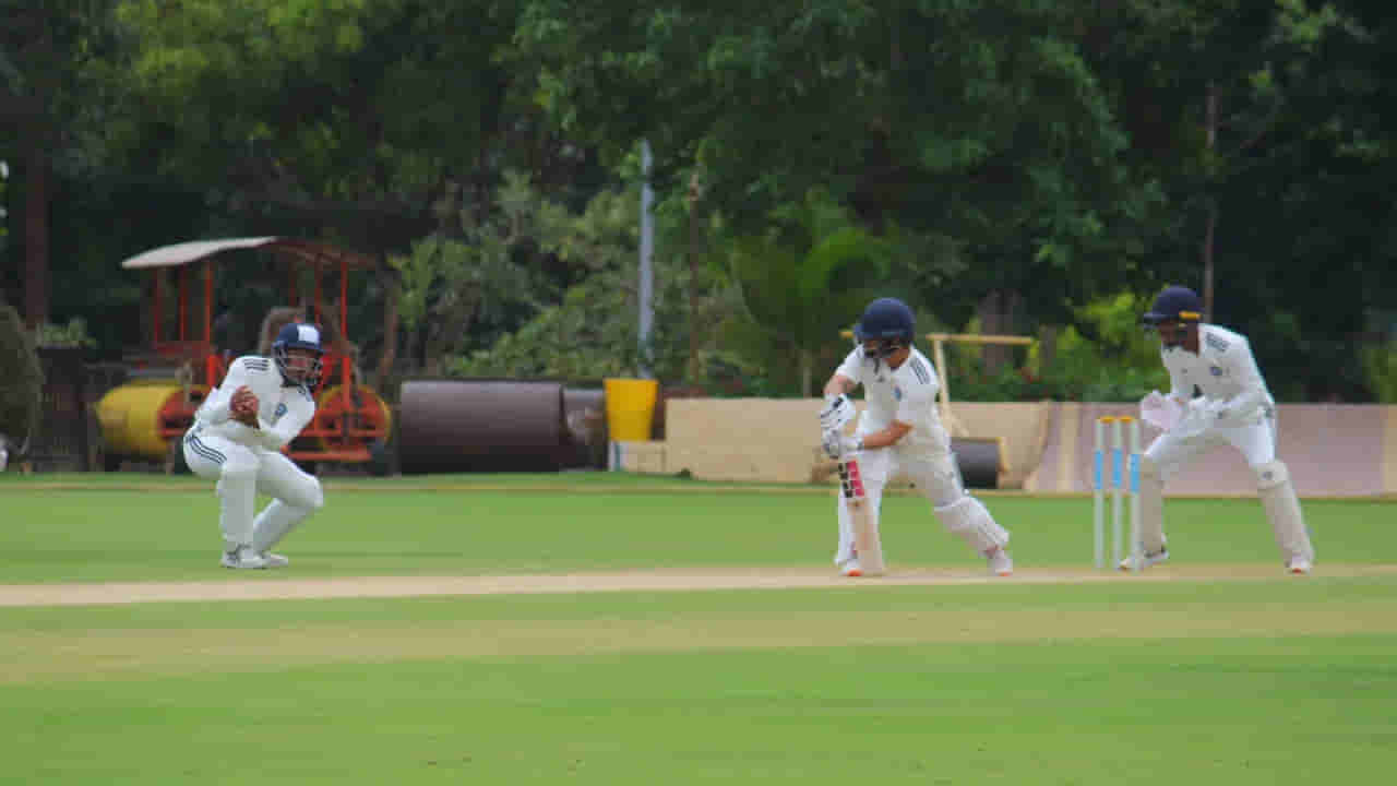 Duleep Trophy: 5 వరుస సిక్సులతో ఓవర్‌నైట్‌లో స్టార్.. కట్‌చేస్తే.. దేశవాళీలో వరుస ప్లాఫ్ షోలతో జీరో.. విండీస్‌ సిరీస్ నుంచి ఔట్?