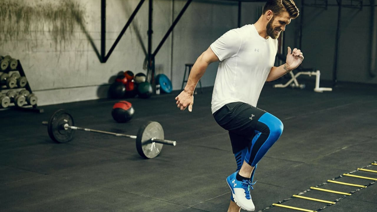 ఇందులో తెలిసిందేంటంటే వారంలో కేవలం 1-2 రోజులు తీవ్రస్థాయిలో వ్యాయామం చేసిన ఆరోగ్యంపై ప్రయోజనాలు ఉన్నట్లు గుర్తించారు. గుండెపోటు, పక్షవాతంతో సహా  ఏట్రియల్‌ ఫైబ్రిలేషన్‌, మయోకార్డియల్‌ ఇన్‌ఫ్రాక్షన్‌ వంటి గుండె సంబంధిత సమస్యల ముప్పు తగ్గుతున్నట్లు కనిపెట్టారు. 

