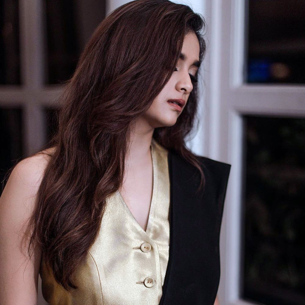 ఈ సినిమా అధికారిక పూజా కార్యక్రమాలతో శనివారం చెన్నైలో ఘనంగా ప్రారంభించారు మేకర్స్. గతంలో మహానటి సినిమాతో తెలుగు ప్రేక్షకుల హృదయాలను కట్టిపడేసింది కీర్తి. 