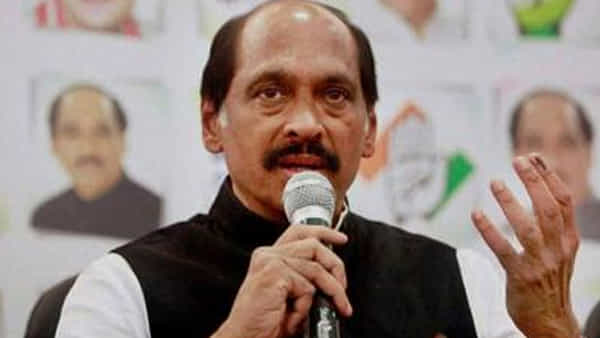 Telangana: రైతులకు ఉచిత కరెంట్ ఇచ్చే విషయంపై క్లారిటీ ఇచ్చిన మాణిక్రావ్ ఠాక్రే..