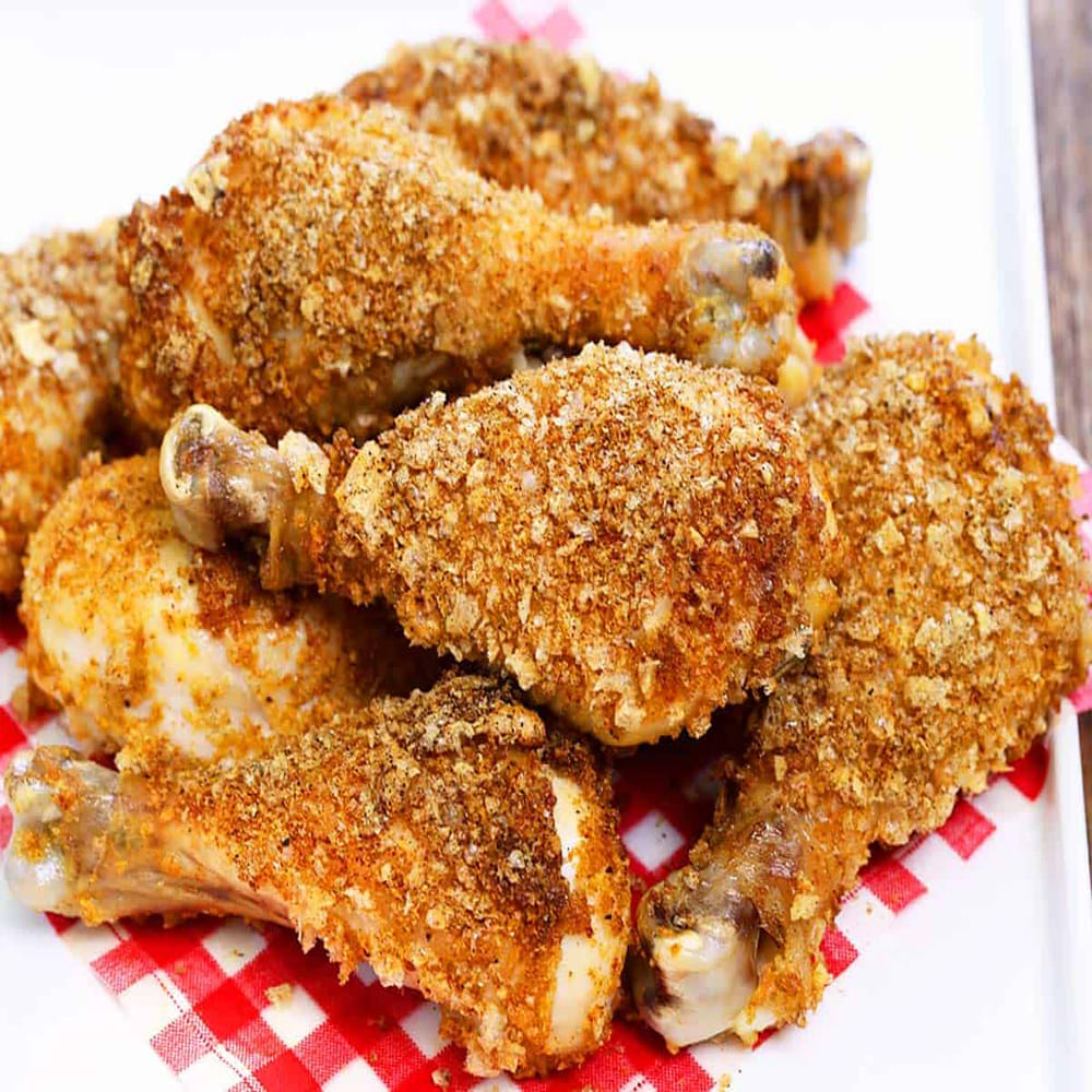 ఇప్పుడు ఒక నాన్-స్టిక్ పాన్ తీసుకుని చికెన్ ముక్కలపై మందపాటి మసాలా పూత వచ్చే వరకు ఉడికించాలి. రుచి కోసం ఉప్పు, తాజా కొత్తిమీర ఆకులతో అలంకరించాలి. అంతే టేస్టీటేస్టీ ఆయిల్‌ లెస్‌ చికెన్‌ మసాలా రెడీ.