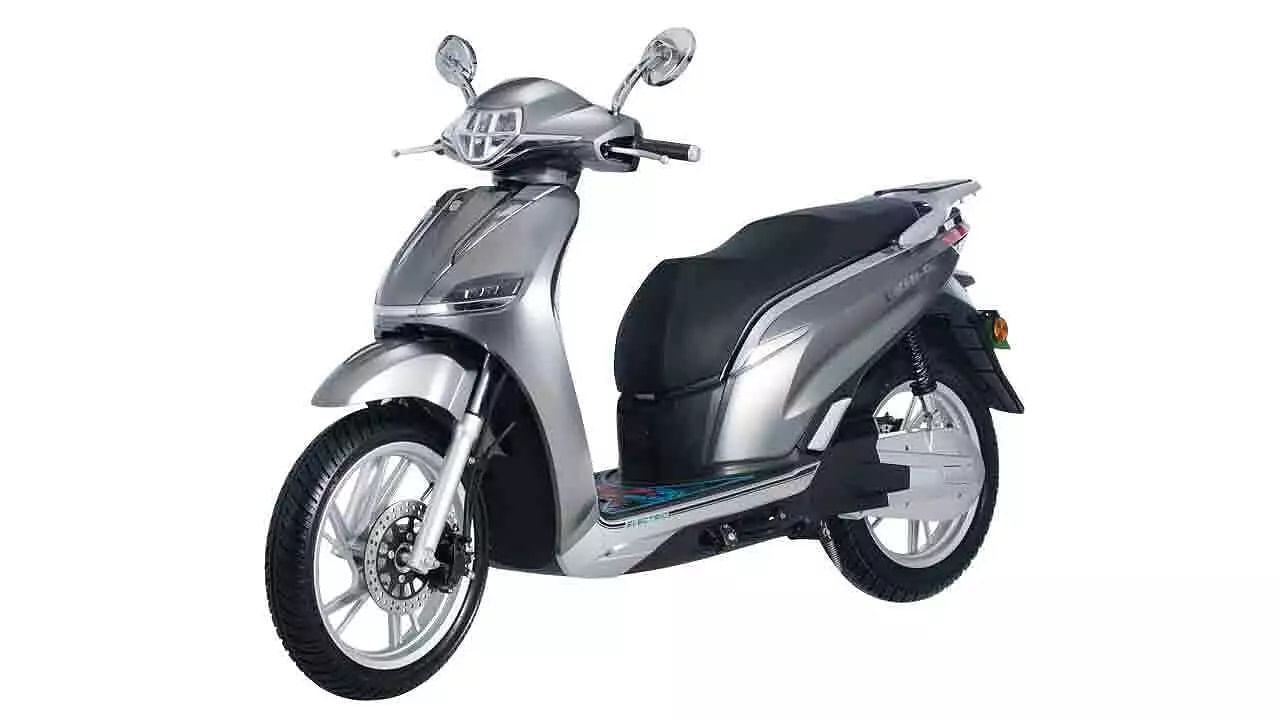 Okinava Electric Scooter: యాప్‌తోనే స్కూటర్‌ని కంట్రోల్‌ చేయొచ్చు.. ఒకినావా అప్‌గ్రేడెడ్‌ స్కూటర్‌.. ఇది సమ్‌థింగ్‌ స్పెషల్‌..