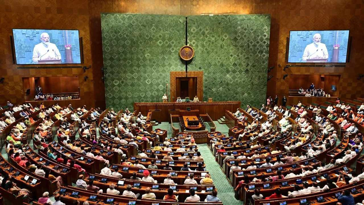 Monsoon Session of  Parliament: పార్లమెంట్ వర్షాకాలపు సమావేశాల నిర్వహణకు కేంద్ర ప్రభుత్వం సిద్దమైంది. 