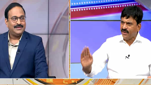 ‘ప్రజల మాదిరిగా నేనూ మోసపోయా, మీ భిక్షతో రాజకీయాల్లోకి రాలేదు’.. బీఆర్ఎస్పై పొంగులేటి సంచలన వ్యాఖ్యలు..
