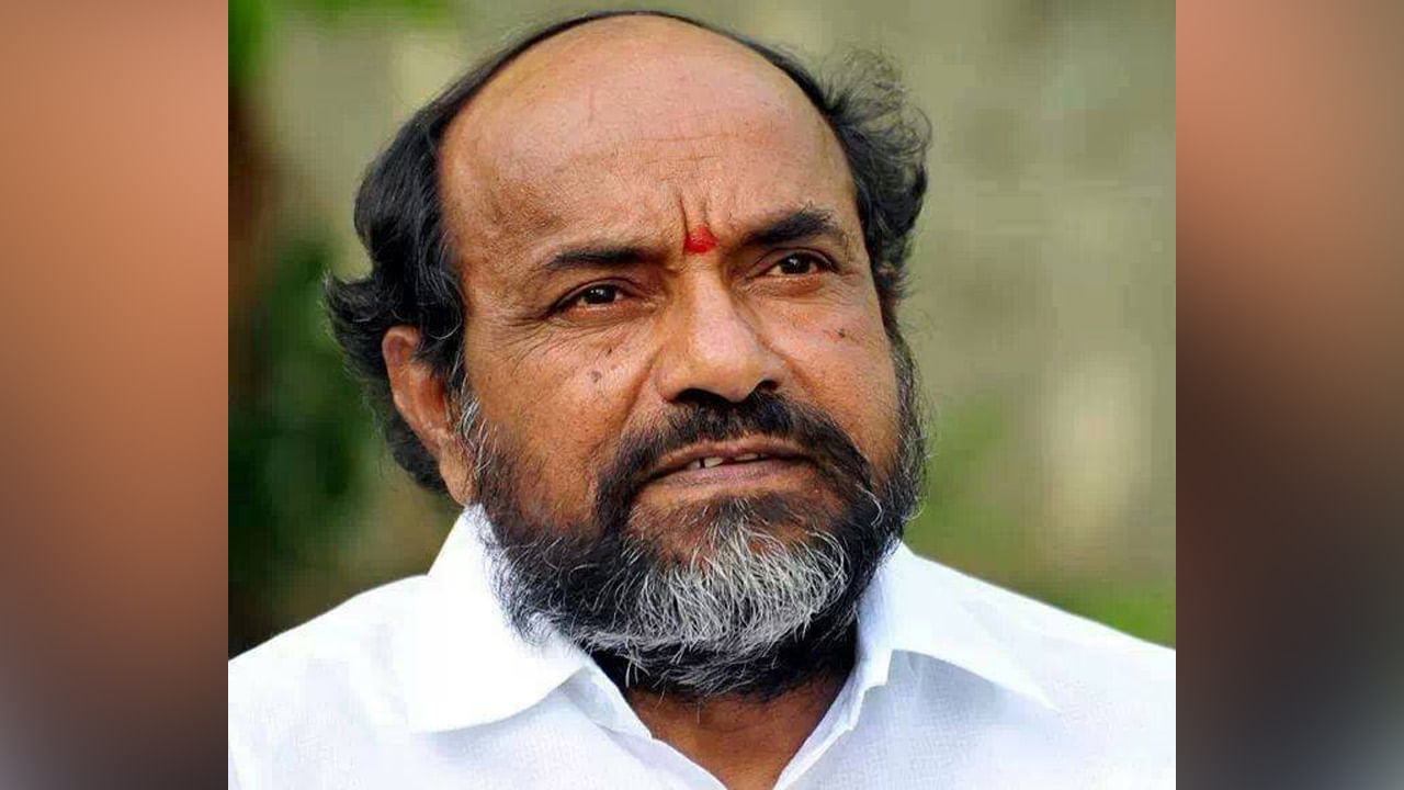 R Krishnaiah: బీసీలకు 50 శాతం టికెట్లు ఇవ్వాలి.. బండి సంజయ్ను తప్పించడం సరైంది కాదు: ఎంపీ ఆర్ కృష్ణయ్య
