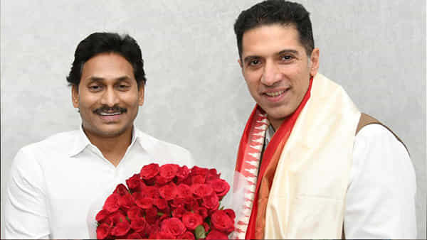 Vizag: ఏపీ సీఎం జగన్తో రహేజా భేటీ.. విశాఖలో ఇన్ ఆర్బిట్ మాల్ శంకుస్థాపనకు ఆహ్వానం