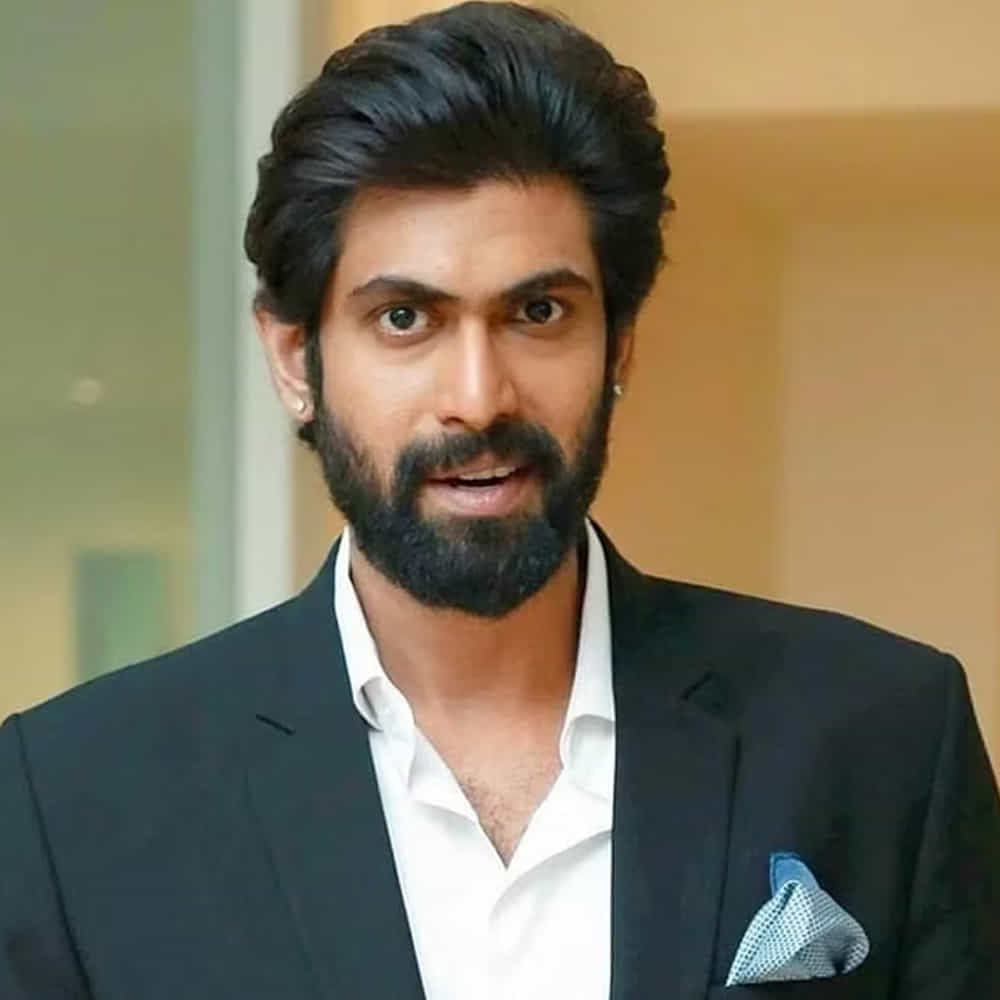 Rana - బిగ్ ఎనౌన్స్‌మెంట్స్‌ కామికాన్ ఇంటర్నేషనల్‌లో తన ఫ్యూచర్‌ ప్రాజెక్ట్స్ కు సంబంధించిన ఎనౌన్స్‌మెంట్స్ ఇచ్చారు రానా. ఎప్పటి నుంచో వాయిదా పడుతున్న హిరణ్యకశ్యప్‌ సినిమా త్వరలో సెట్స్ మీదకు వెళ్లనుందని తెలిపారు. ఈ సినిమాకు త్రివిక్రమ్ శ్రీనివాస్ కథ అందిస్తున్నారు. మలయాళ సూపర్ హిట్ మూవీ మిన్నల్ మురళి ఆధారంగా ఓ కామిక్‌ను కూడా రిలీజ్ చేయబోతున్నట్టు వెల్లడించారు.