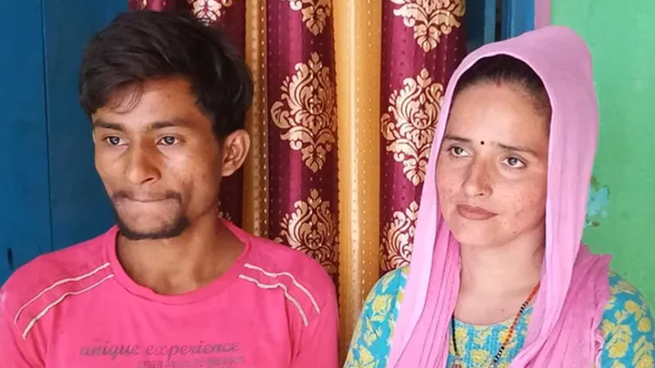 భారత్కు వచ్చిన పాకిస్థాన్ మహిళను ప్రశ్నిస్తున్న పోలీసులు