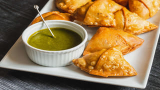 Chepest diwali gift 2023: ఇక్కడ టమాటా కంటే జీడిపప్పు చౌక.. రోడ్లమీద కుప్పలుగా పోసి విక్రయిస్తున్నారు..