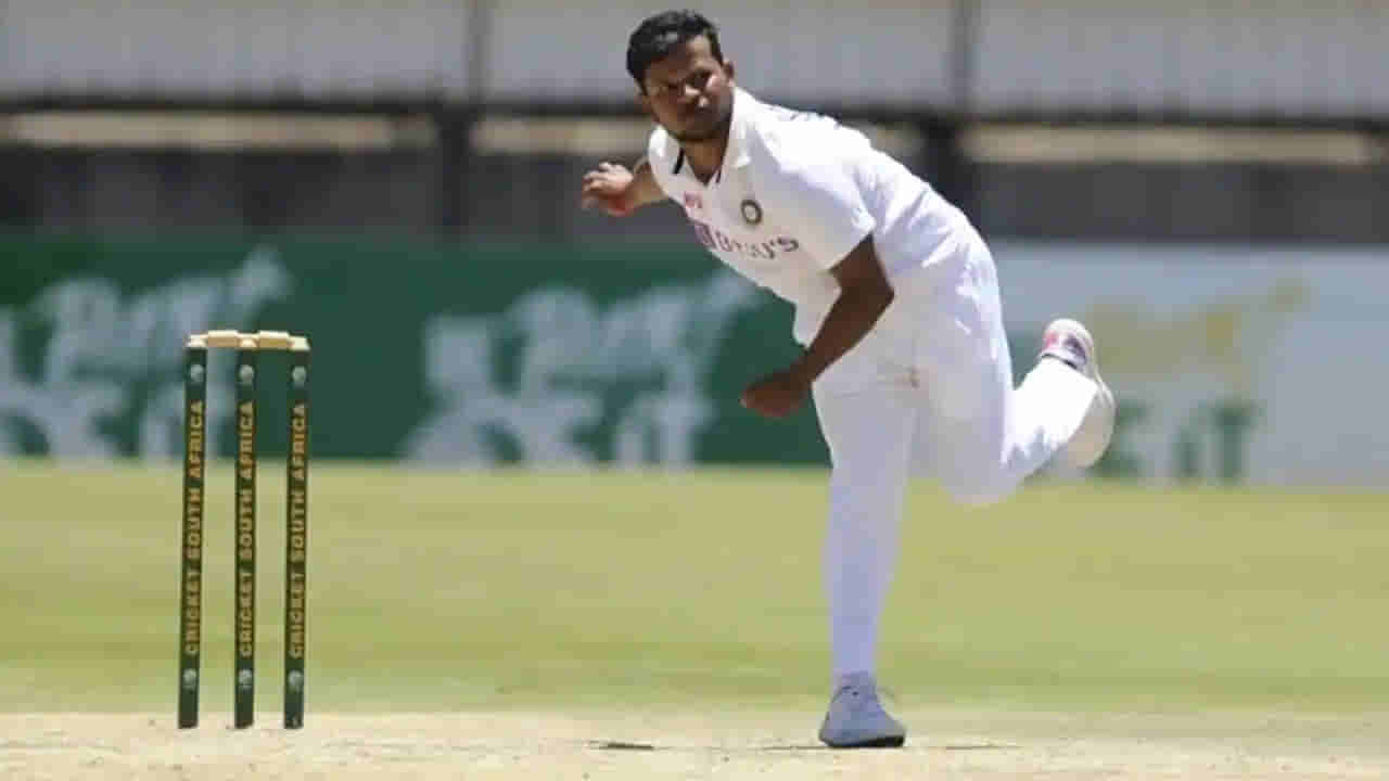 Duleep Trophy: టార్గెట్ 300.. ఫాంలో బ్యాటర్స్.. కట్‌చేస్తే.. స్పిన్నర్ దెబ్బకు 129కే ఆలౌట్.. భారత్‌కు నయా హర్భజన్?