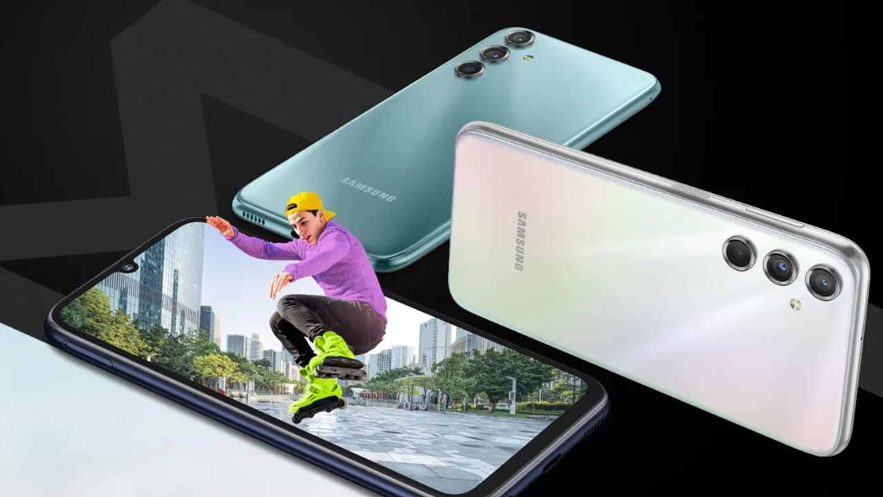 Samsung Galaxy M34 5G: శామ్సంగ్ గెలాక్సీ ఎమ్34 5జీ స్మార్ట్‌ఫోన్‌(6GB RAM, 128ROM) ధర రూ. 18,999గా ఉంది. 50MP ప్రైమరీ కెమెరా, 13MP ఫ్రంట్ కెమెరా, 6000mAh బ్యాటరీ బ్యాకప్ వంటి పలు ఫీచర్లు ఇందులో ఉన్నాయి. 