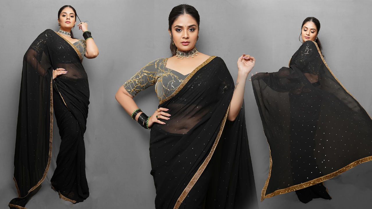 తాజాగా యాంకర్ శ్రీముఖి షేర్ చేసిన బ్లాక్ శారీ ఫోటోలు నెట్టింట ట్రెండ్ అవుతున్నాయి.. ఫోటోస్ చూసిన కుర్రకారు క్రేజీ కామెంట్స్ చేయగా ప్రస్తుతం ఆ కామెంట్స్ వైరల్ అవుతున్నాయి..