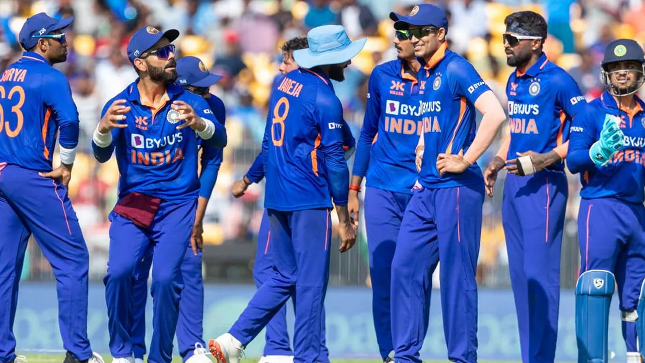 Team India: గురువారం నుంచి భారత్ వర్సెస్ వెస్టిండీస్ వన్డే సిరీస్ ప్రారంభం కానుంది. ఈ సిరీస్‌తో టీమిండియా వన్డే ప్రపంచకప్‌ సన్నాహాలు కూడా ప్రారంభం కానున్నాయి. 