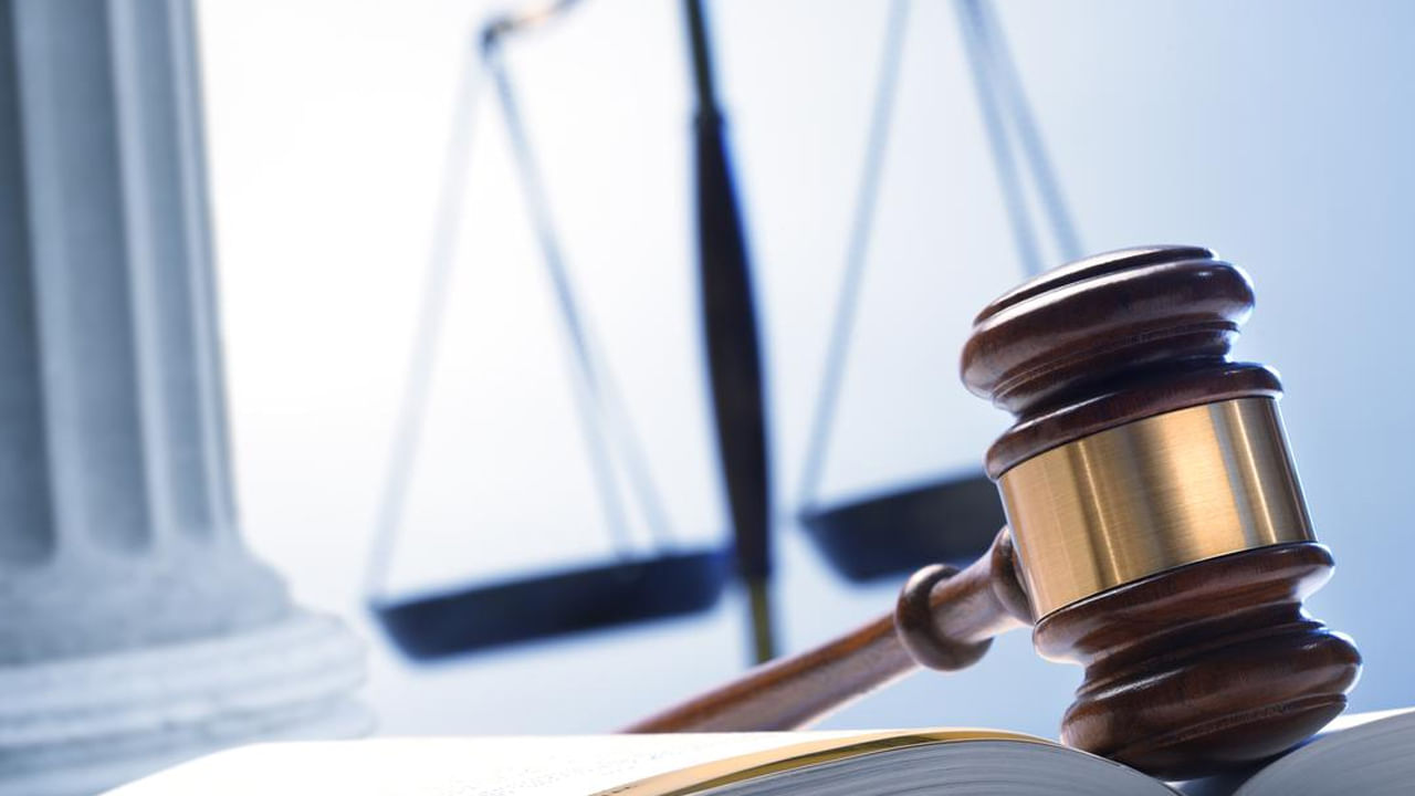 అంతేకాక యూసీసీ వల్ల సమాజంలో పలు వర్గాల మధ్య అశాంతికి దారి తీస్తుందని తెలిపారు. ఇదిలా ఉండగా ఉమ్మడి పౌరస్మృతిపై లా కమిషన్‌కు ఇప్పటిదాక 46 లక్షల అభిప్రాయాలు వచ్చాయి. అయితే ఈ అభిప్రాయాలు తెలియజేసేందుకు జులై 14న గడువు ముగుస్తుంది. 
