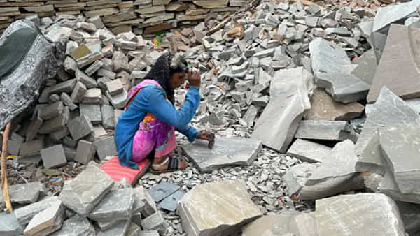 Village of Widows : ఇది వితంతువుల గ్రామం.. ఇక్కడ ఎక్కువ మంది పురుషులే చనిపోతారు..ఎందుకో తెలుసా..?