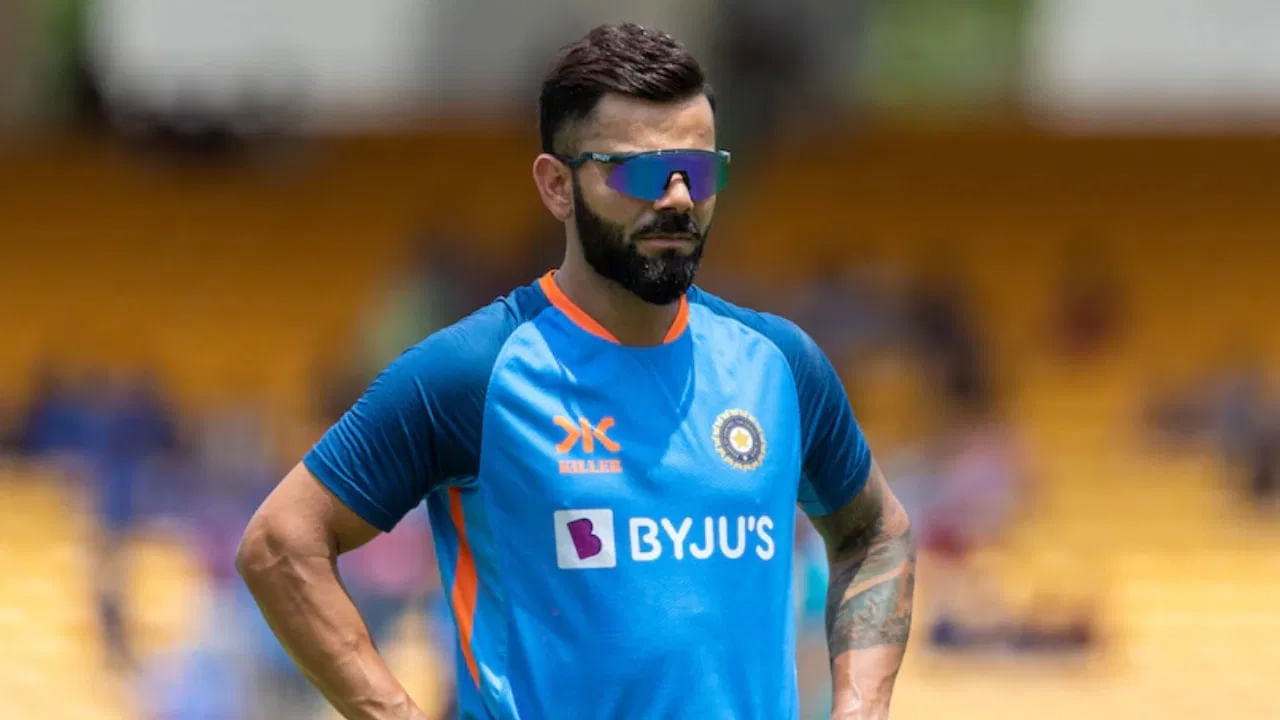 Virat Kohli: భారత్-వెస్టిండీస్‌ తొలి మ్యాచ్‌లో కోహ్లీ బ్యాటింగ్ చేయలేదు. అతని స్థానంలో యువ ఆటగాళ్లకు అవకాశం వచ్చింది. భారత్ 5 వికెట్లు కోల్పోయినా కోహ్లీకి బ్యాటింగ్ అవకాశం రాకపోవడం ఇదే తొలి సారి కావచ్చు.