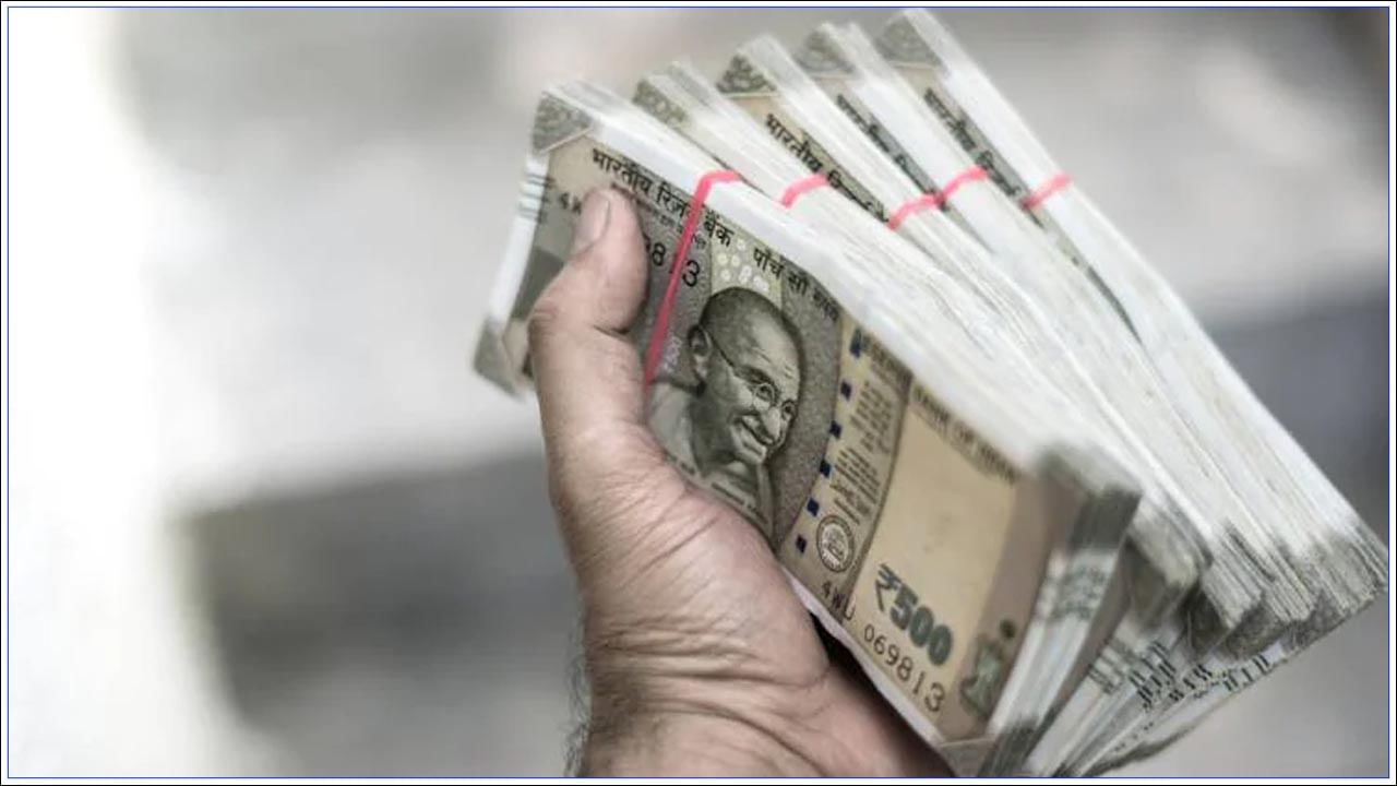 7th Pay Commission Updates: కేంద్ర ఉద్యోగులకు గుడ్‌న్యూస్‌.. డీఏ పెంపు ఎప్పుడో తెలుసా?