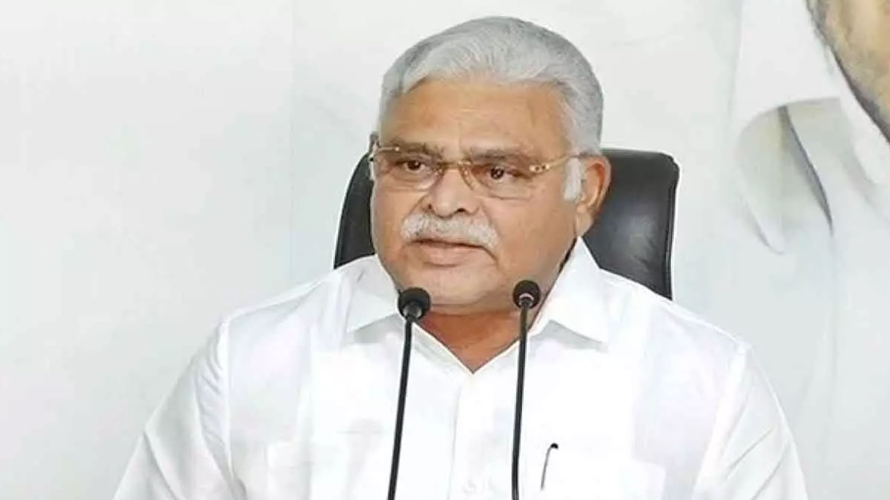 Ambati Rambabu: బ్రో సినిమా ఆర్థిక లావాదేవీలపై ఫిర్యాదు చేసేందుకు ఢిల్లీకి మంత్రి అంబటి..