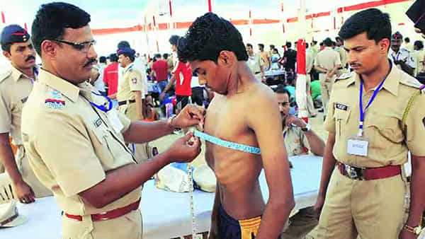 APSLPRB: ఆగస్టు 25 నుంచి ఎస్సై అభ్యర్థులకు ఫిజికల్ ఈవెంట్స్.. రేపట్నుంచి హాల్ టికెట్లు