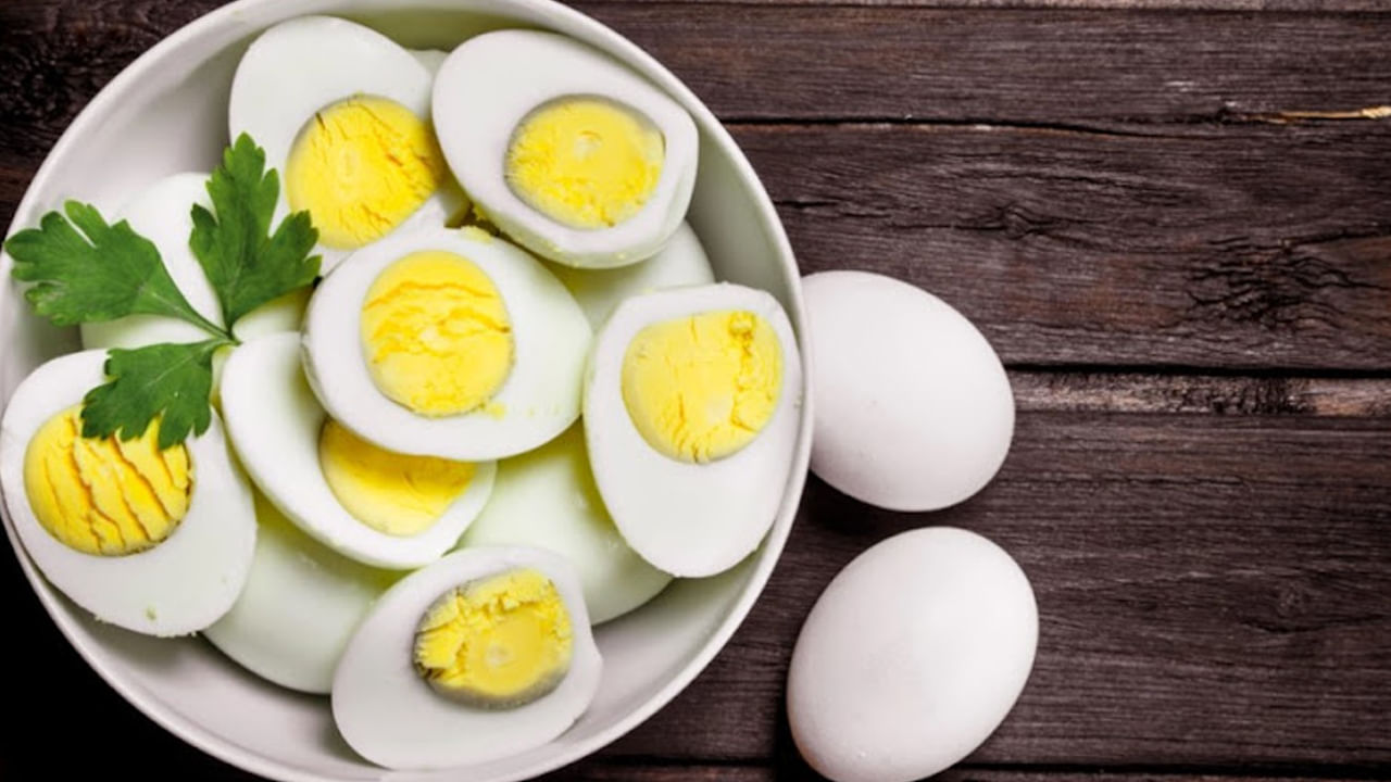 Egg Yolk for Hair: జుట్టుకి కోడిగుడ్డు సొన రాయడం వల్ల ఎలాంటి