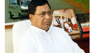 Telangana: ఎలక్ట్రిక్ ట్రాక్టర్‌ను తయారు చేసిన యువ ఇంజినీర్.. తక్కువ ఖర్చు.. ఎక్కువ సాగు..