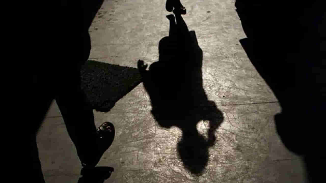 New Delhi: రాఖీ కట్టేందుకు తమ్ముడు కావాలని కోరిన కూతురు.. అర్థరాత్రివేళ ఆ దంపతులు ఏం చేశారంటే..