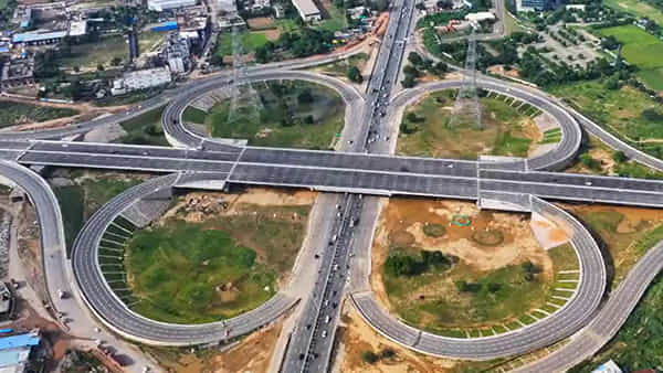 Dwaraka Expressway: దేశంలోనే తొలి 8 లేన్ల ద్వారకా ఎక్స్ప్రెస్వే రెడీ.. ఇంజినీరింగ్ అద్భుతమంటూ నితిన్ గడ్కరీ ట్వీట్