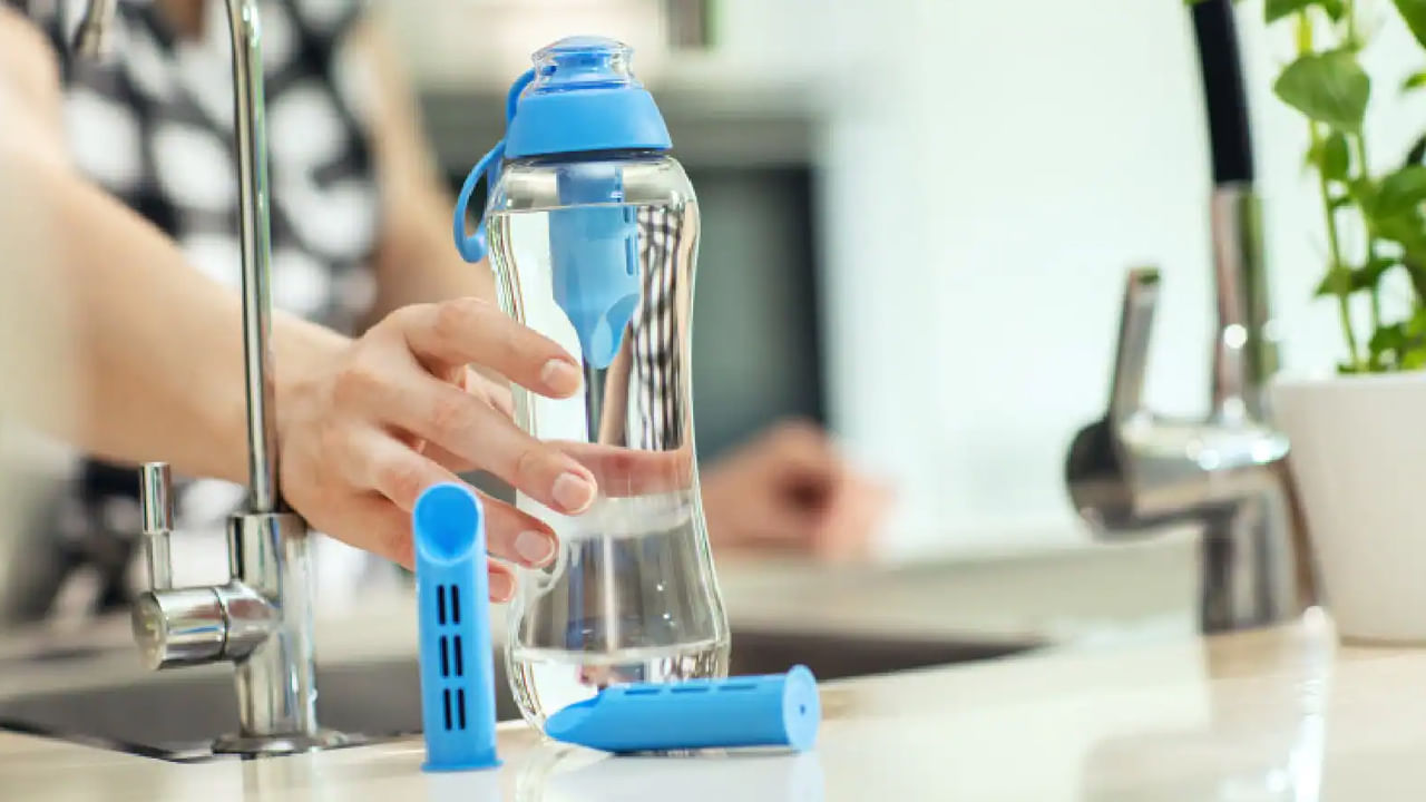 Kitchen Tips వాటర్ బాటిల్ మురికి పట్టిందా? వంటింటి చిట్కాలతో ఈజీగా