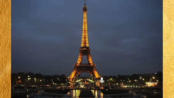Eiffel Tower: మందుబాబుల మజాకా..! మద్యం మత్తులో ఈఫిల్ టవర్పై నిద్రపోయిన అమెరికన్ టూరిస్టులు..
