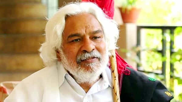 Gaddar: కొనసాగుతున్న గద్దర్ అంతిమయాత్ర.. కట్టుదిట్టంగా పోలీసుల నిఘా.. ఎందుకంటే ?