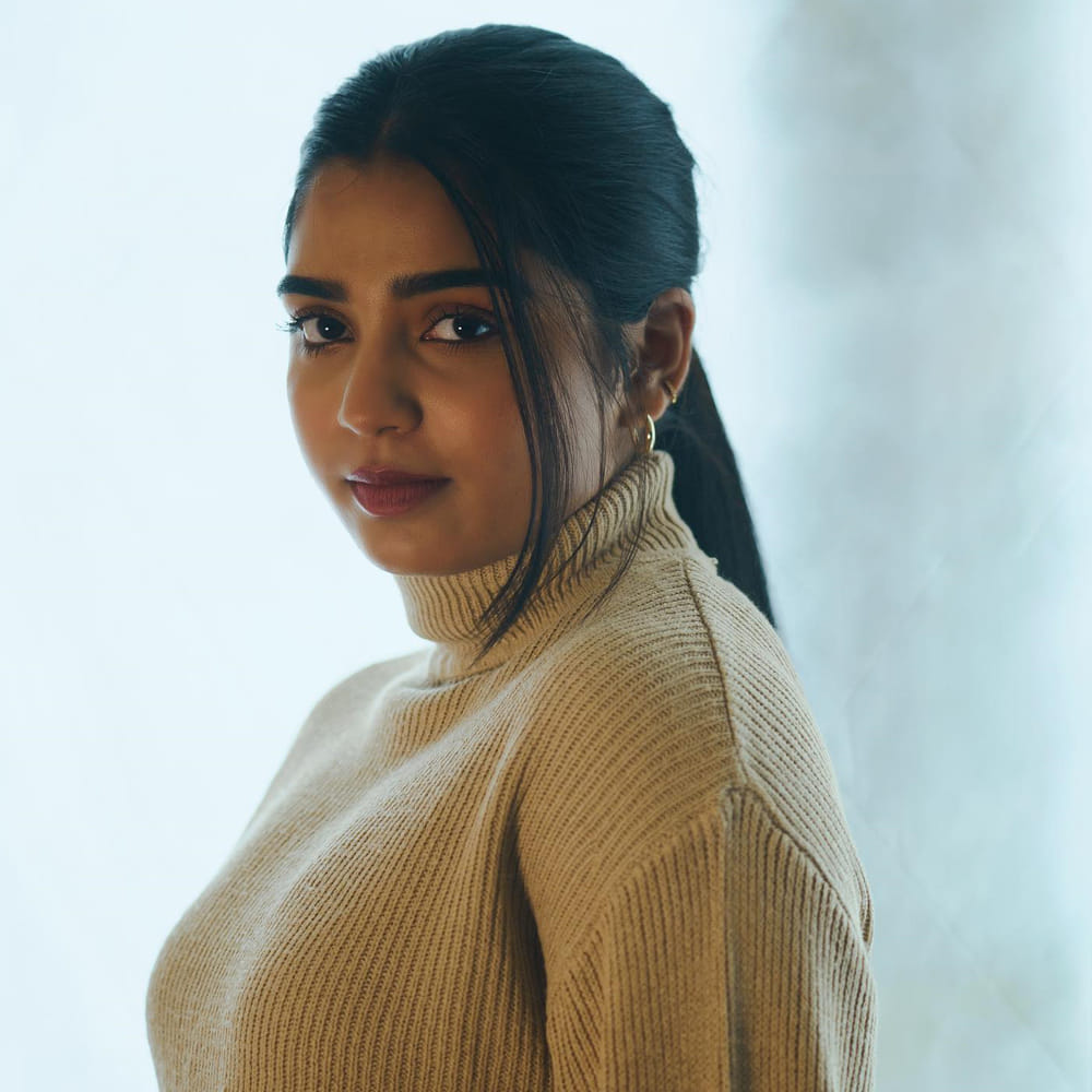 తెలుగులో `జాను` పేరుతో రీమేక్‌ చేశారు. ఈ సినిమాలోనూ చైల్డ్ ఆర్టిస్ట్ గా గౌరీనే నటించడం విశేషం. అదే మ్యాజిక్ రిపీట్‌ చేసింది.